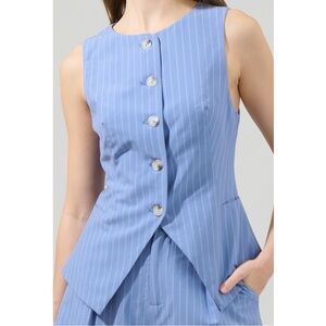 Blue Sleeveless Button-Up Women's Top